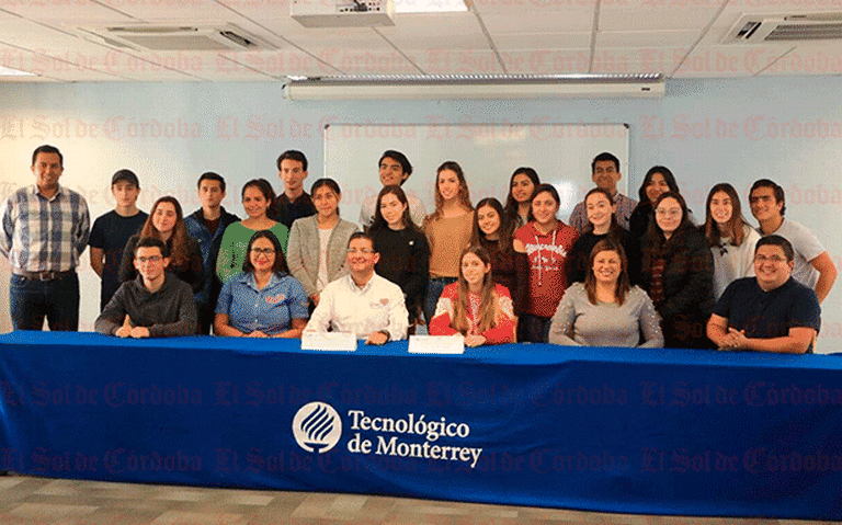 Alumnos de Ixtaczoquitlán recibirán talleres para concluir estudios