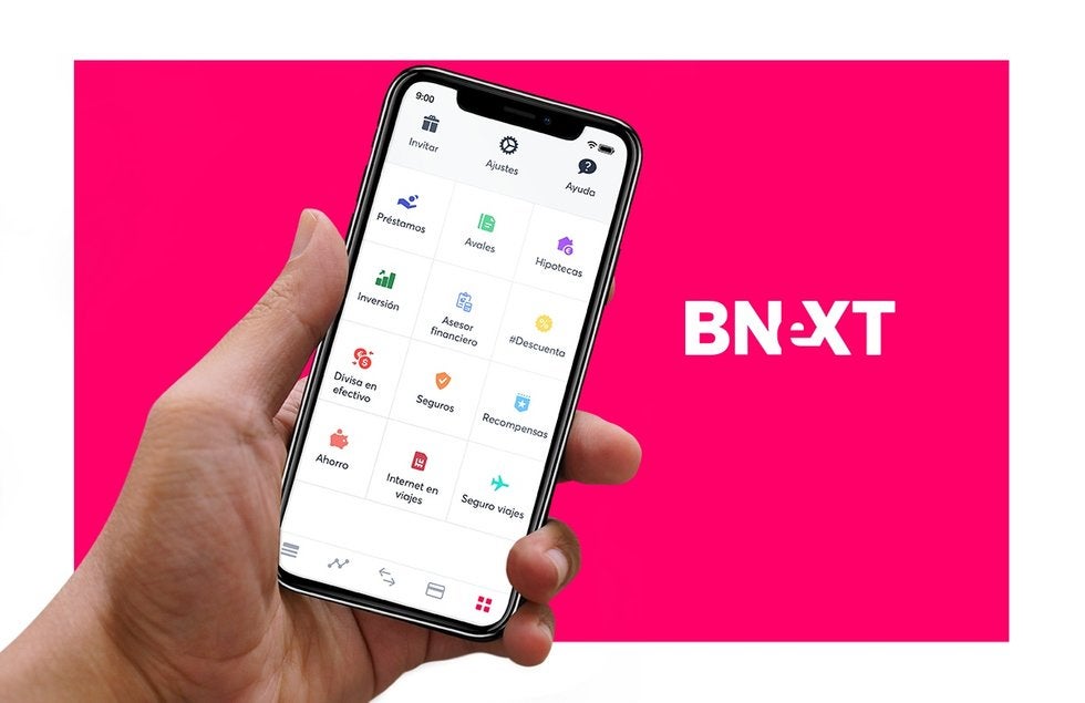 Aplicaciones digitales retan a la banca tradicional en México