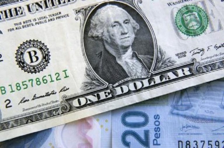 Dólar toca nuevo máximo histórico de 24.64 durante la madrugada