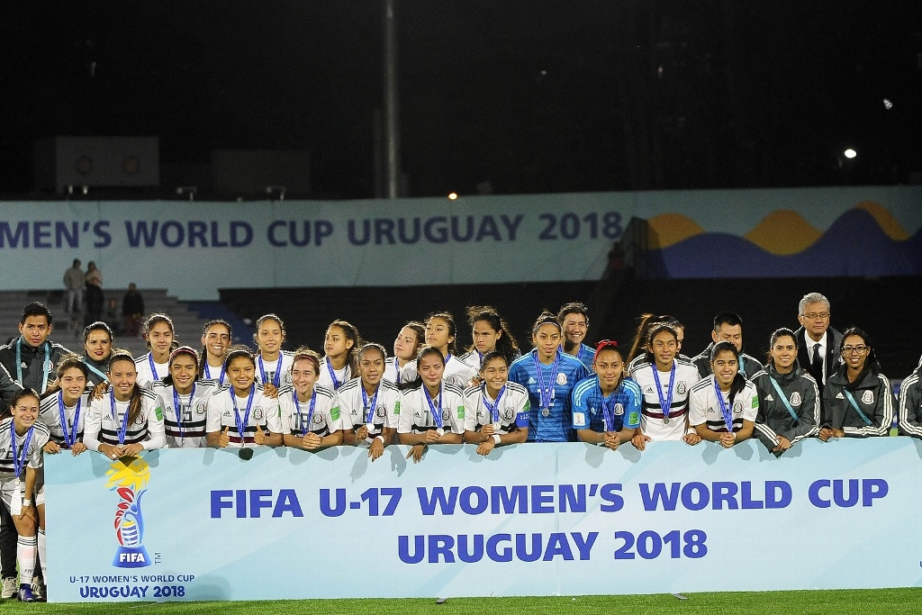 FIFA aplaza Mundiales femeniles Sub-20 y Sub-17