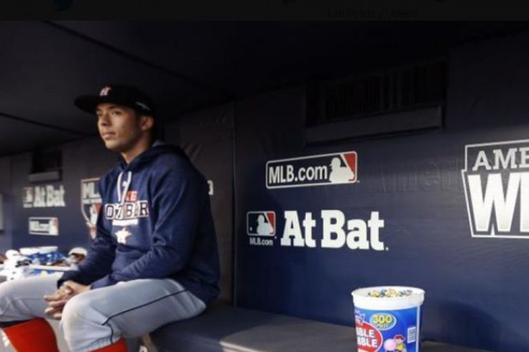 Carlos Correa dispuesto a bajarse el salario en Grandes Ligas