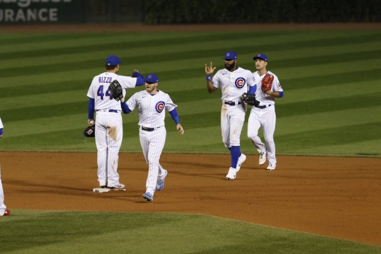 Cubs siguen mostrando poder, vencen a los Reales