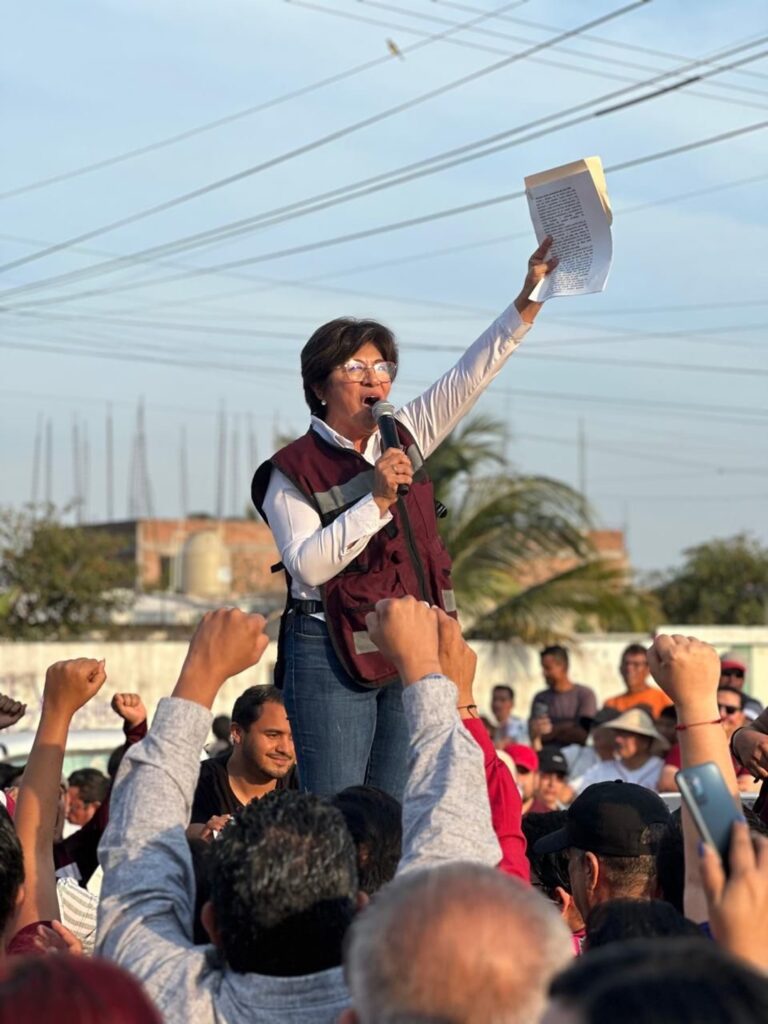 ROSA MA. HDEZ EL CLARIN VERACRUZANO