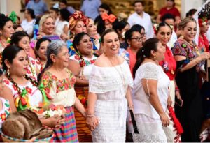 ROCIO-NAHLE-yolpaki-EL-CLARIN-VERACRUZANO.